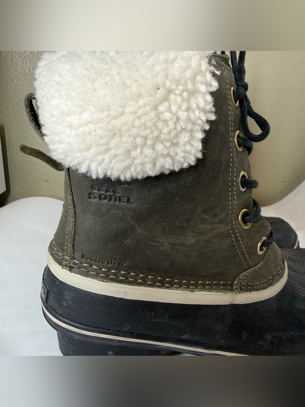 Sorel Slimpack Olive Green Snow Waterproof Winter Boots Shearling SZ 9 - Picture 3 of 6